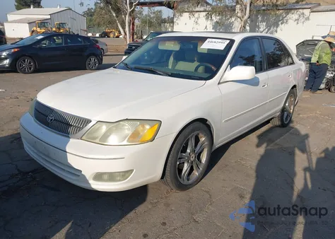 2001 Toyota Avalon Xls from USA, damaged, VIN 4T1BF28B61U169597